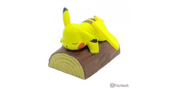 snorlax pikachu figure