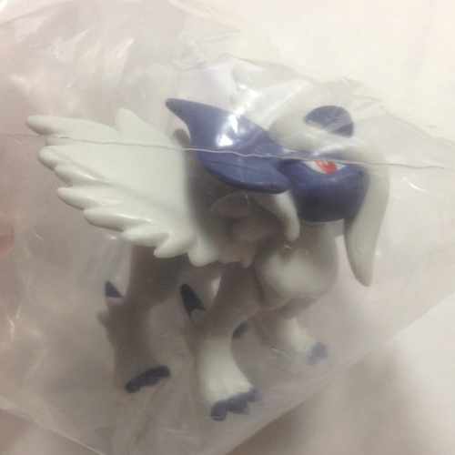 Pokemon 2014 Takara Tomy Mega Evolution VS Mega Charizard X Mega Absol ...