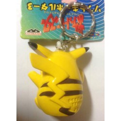 Pokemon 1997 Banpresto Pikachu Character Keychain