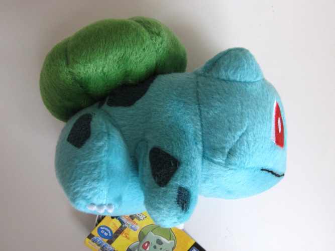 tomy bulbasaur plush