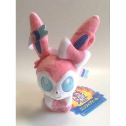 sylveon pokedoll