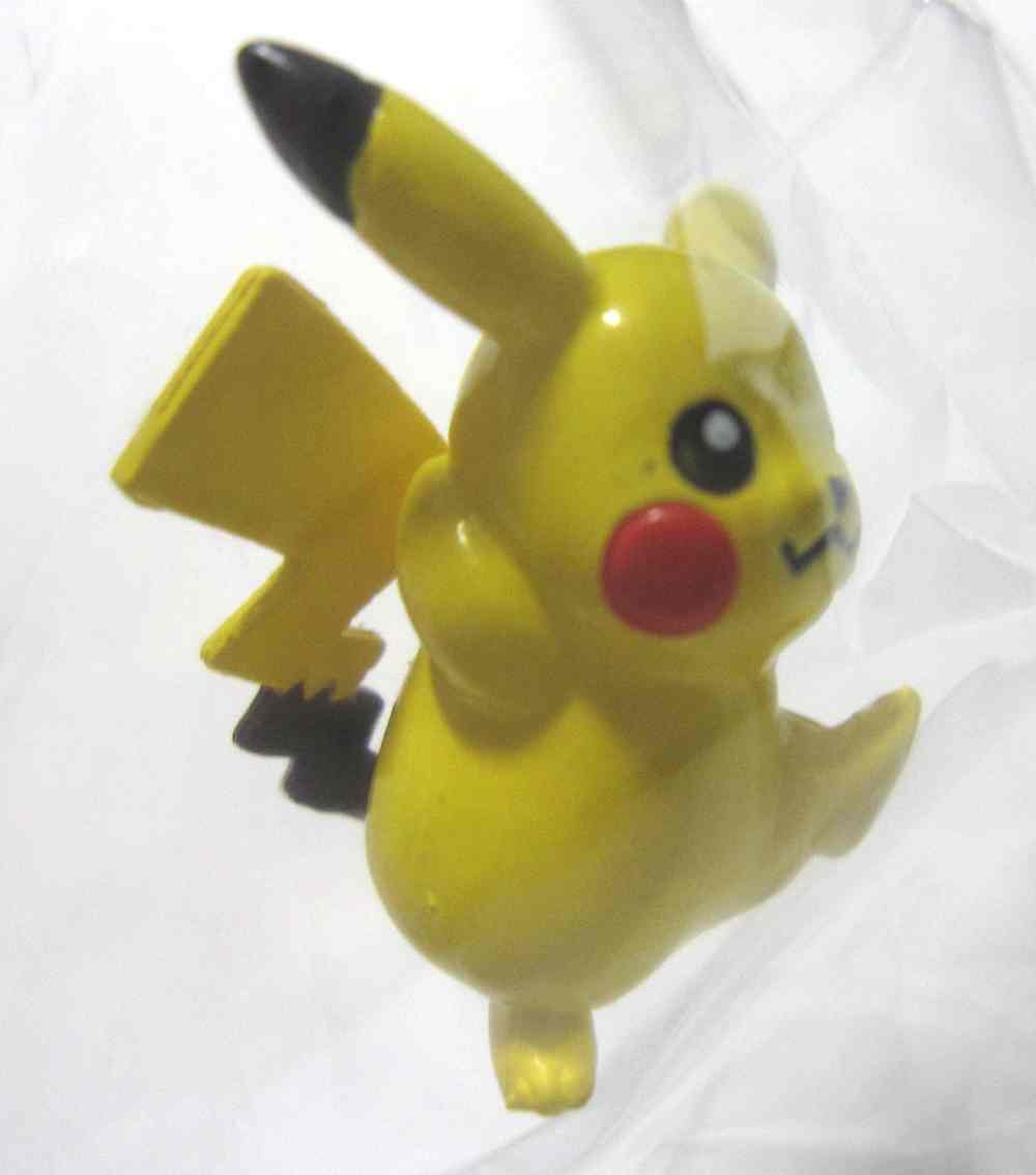 winking pikachu