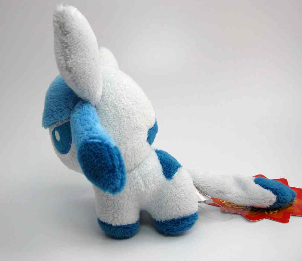 Pokemon Center 2008 Glaceon Pokedoll Series Plush Toy